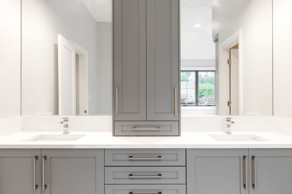 Bathroom Cabinets Remodeling in Kihei